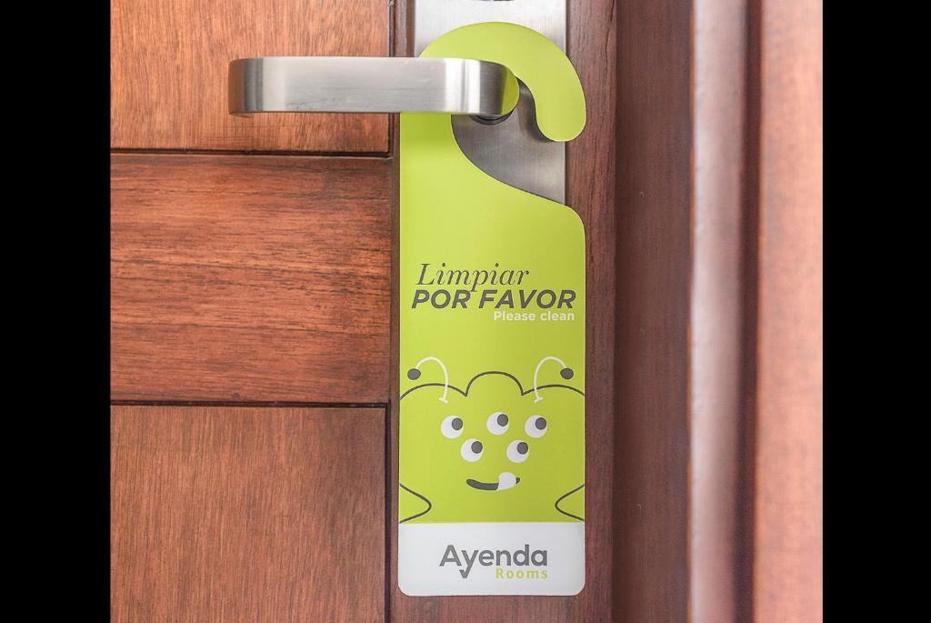 Certifikát, hodnocení, plakát nebo jiný dokument vystavený v ubytování Ayenda 1016 Bogota Chapinero