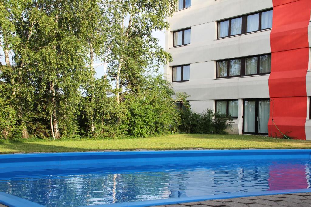 Bazén v ubytování Best Western Smart Hotel nebo v jeho okolí