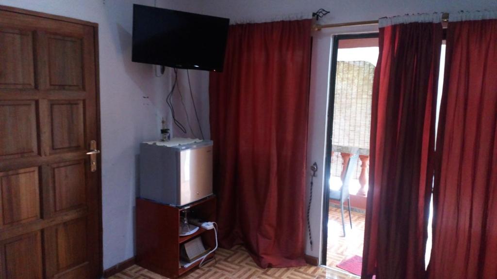 TV a/nebo společenská místnost v ubytování Morry's Apartment
