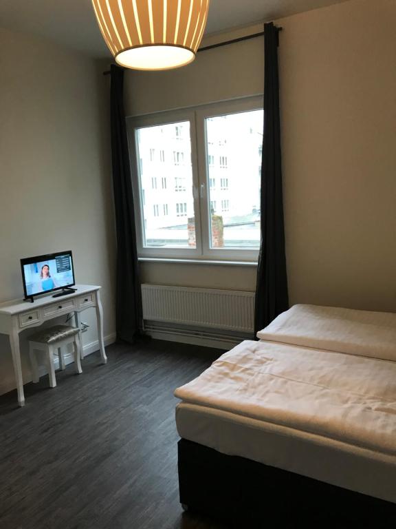 Hotel Fame am Hauptbahnhof - Resim 14