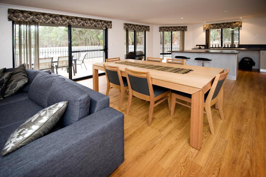 Posezení v ubytování Margaret River Hideaway & Farmstay