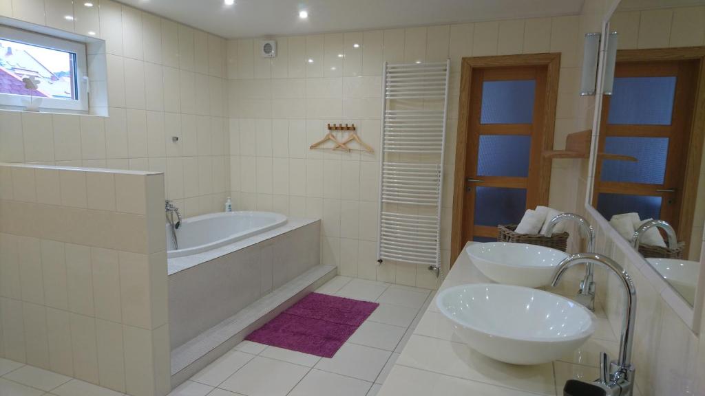 Koupelna v ubytování Apartmán Pod Klášterem