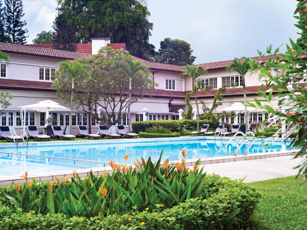 Goodwood Park Hotel - Deluxe Premier Hollywood Twin