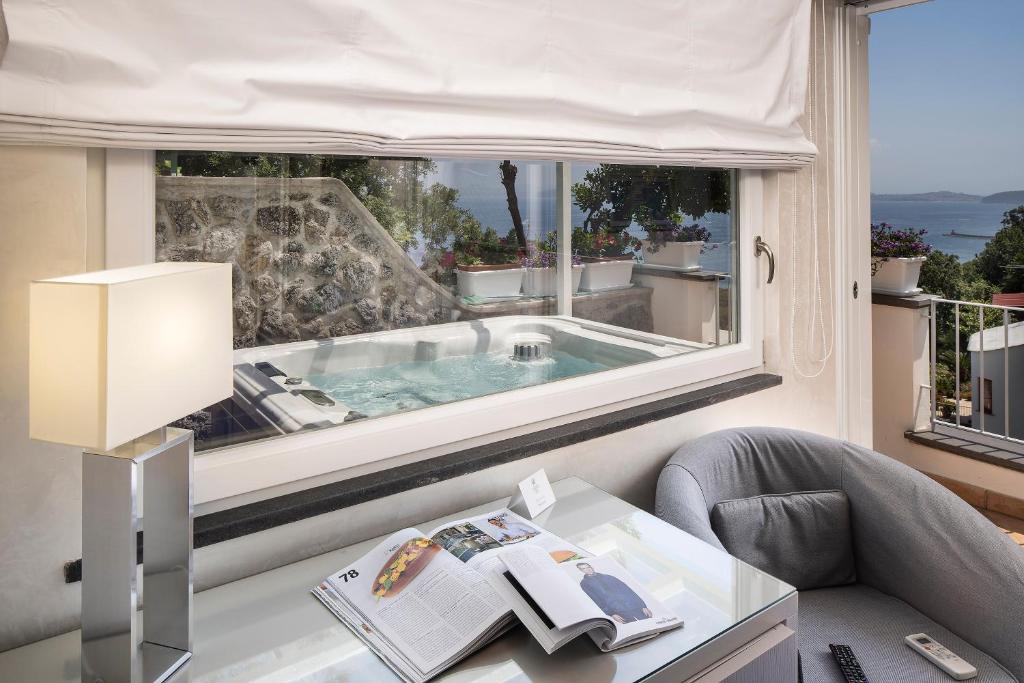 Bazén v ubytování Grifo Hotel Charme & SPA nebo v jeho okolí