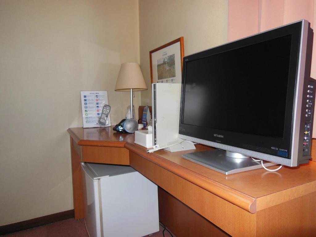 TV a/nebo společenská místnost v ubytování Smile Hotel Kakegawa