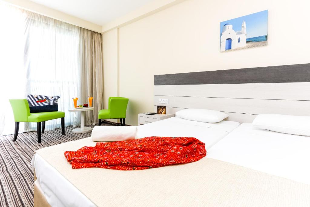 Christofinia Hotel - 