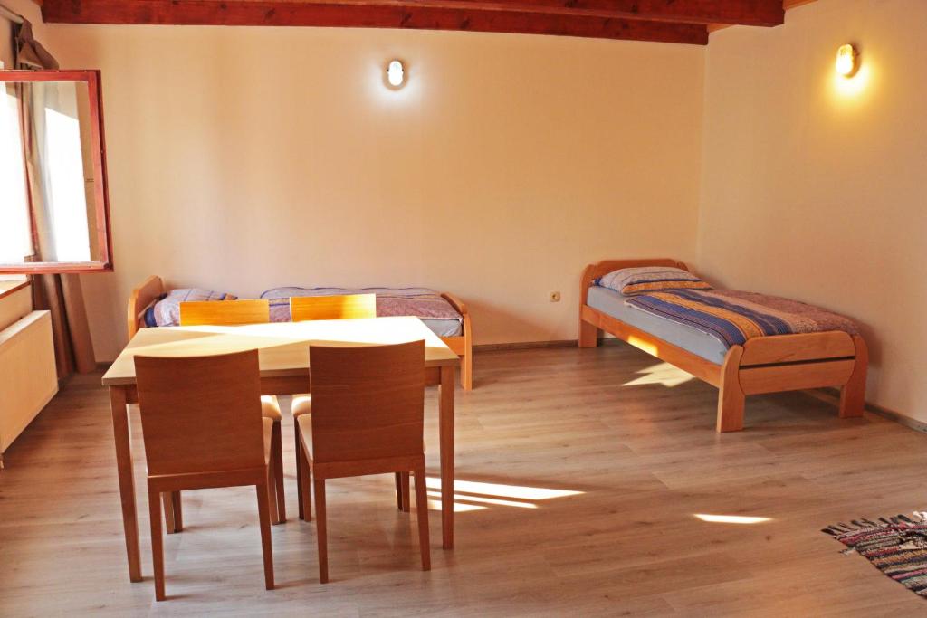 Postel nebo postele na pokoji v ubytování Stonehouse