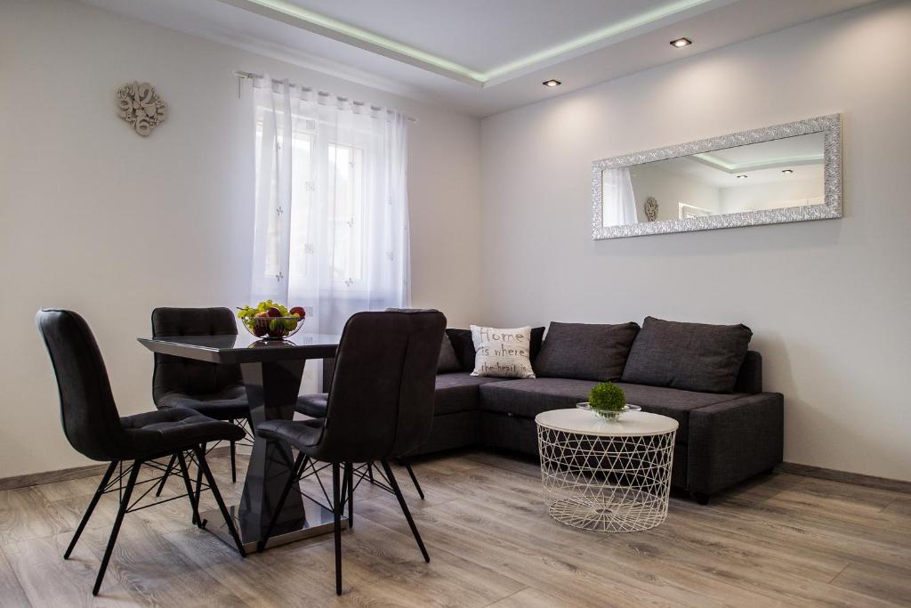 Posedenie v ubytovaní Solin apartments Praetorium