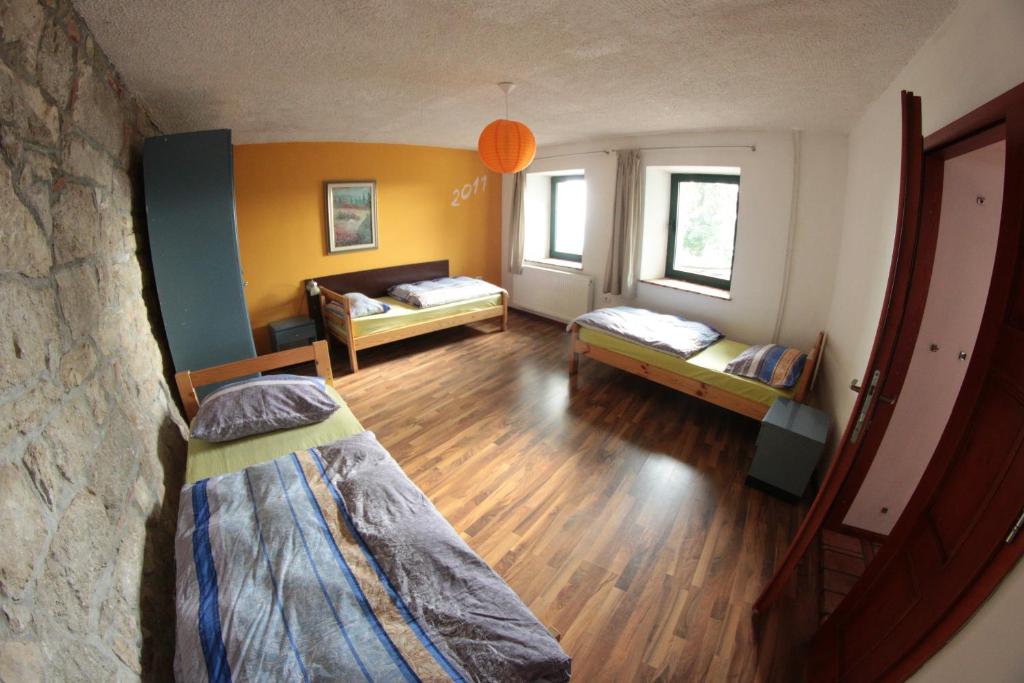 Postel nebo postele na pokoji v ubytování Stonehouse