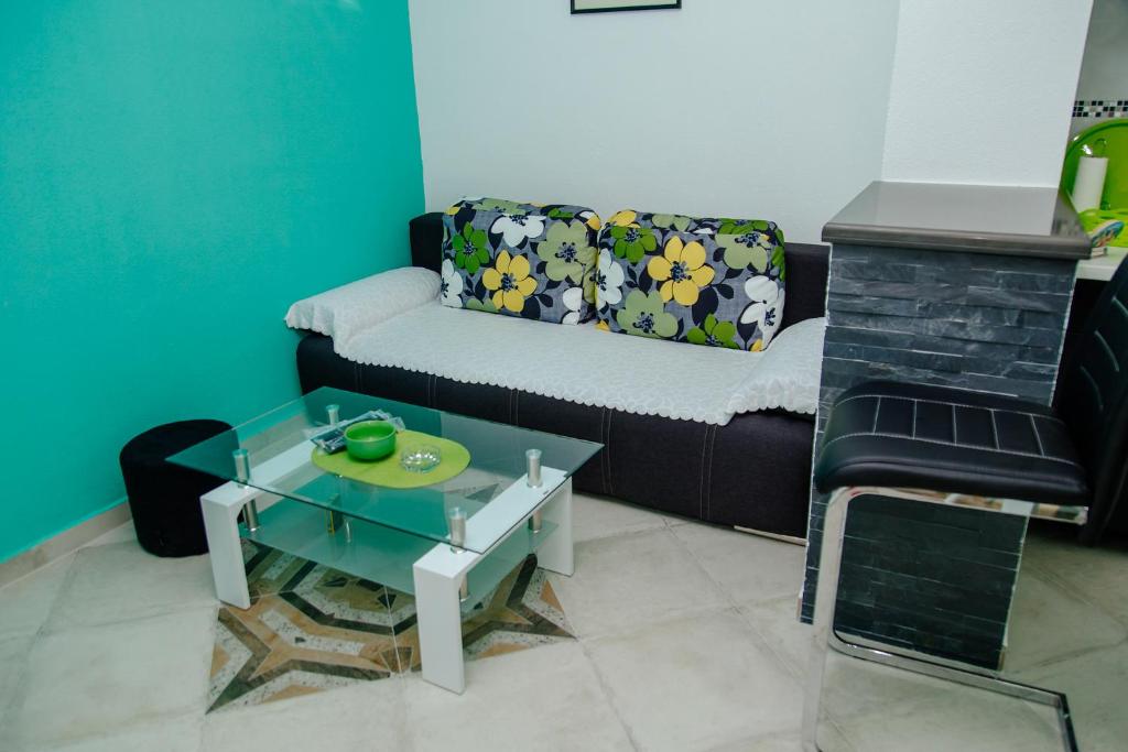 Postel nebo postele na pokoji v ubytování Apartmani Mozaici