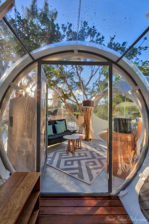 Patio nebo venkovní prostory v ubytování Bubble Lodge Ile aux Cerfs Island