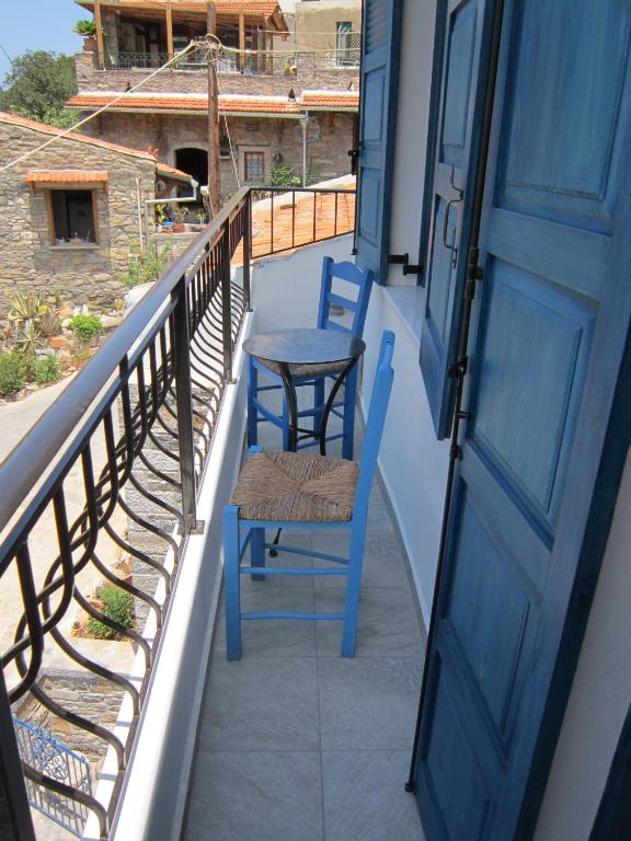 Balkón nebo terasa v ubytování Fig Leaf House
