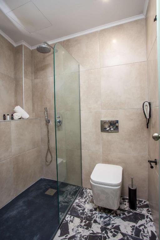 Madison Boutique, Faliraki - 5