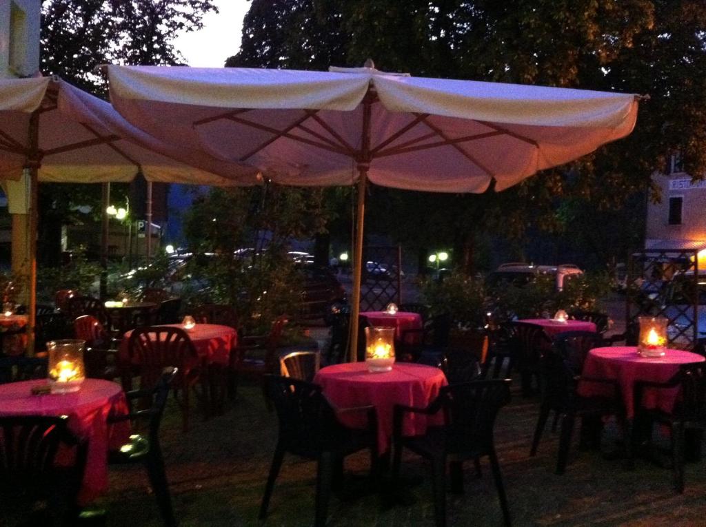 Restaurace v ubytování Hotel Aurora