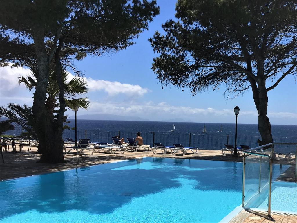 Bazén v ubytování Albatroz Beach & Yacht Club nebo v jeho okolí
