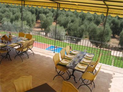 Bazén v ubytování Masseria La Chiusa Delle More nebo v jeho okolí