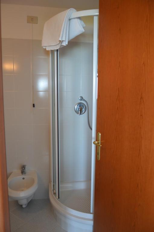 Koupelna v ubytování Hotel Sirenetta