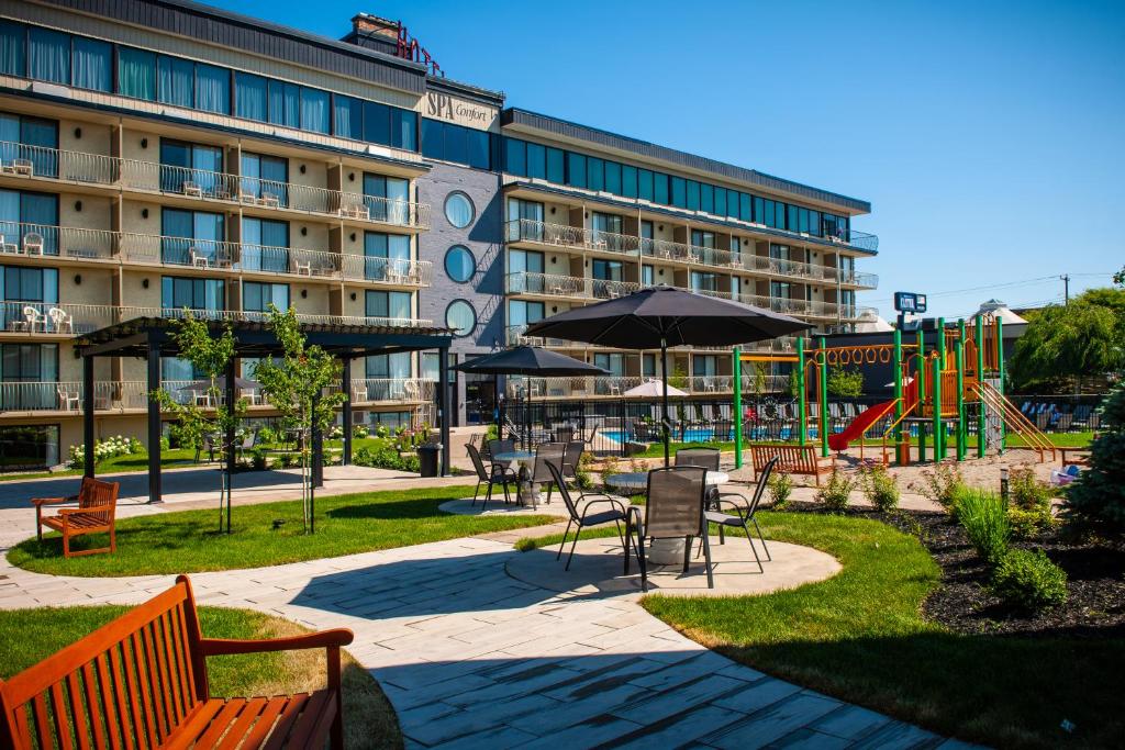 Budova, kde se hotel nachází