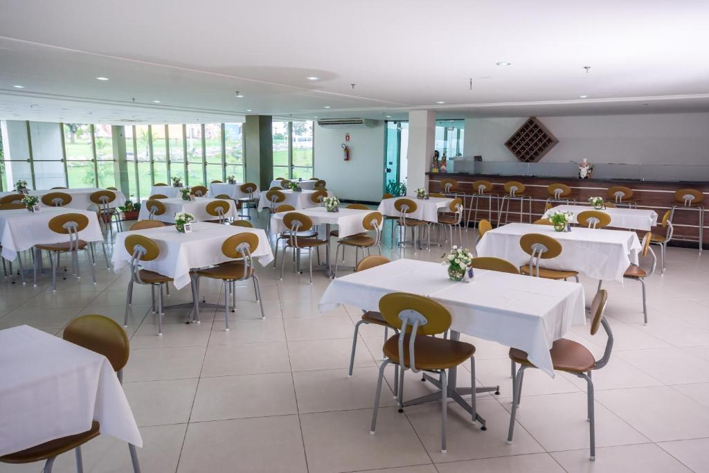 Restaurace v ubytování Cambuci Hotel