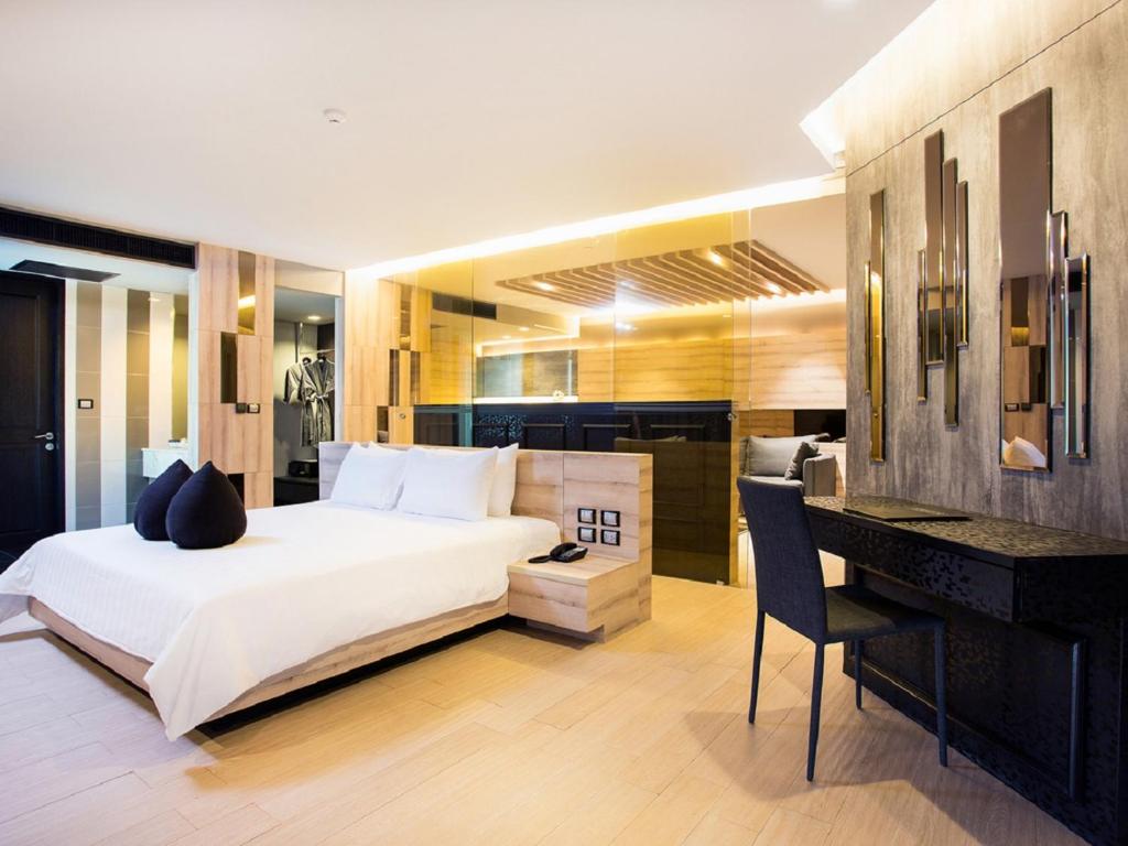 Tsix5 Phenomenal Hotel Pattaya - Resim 33