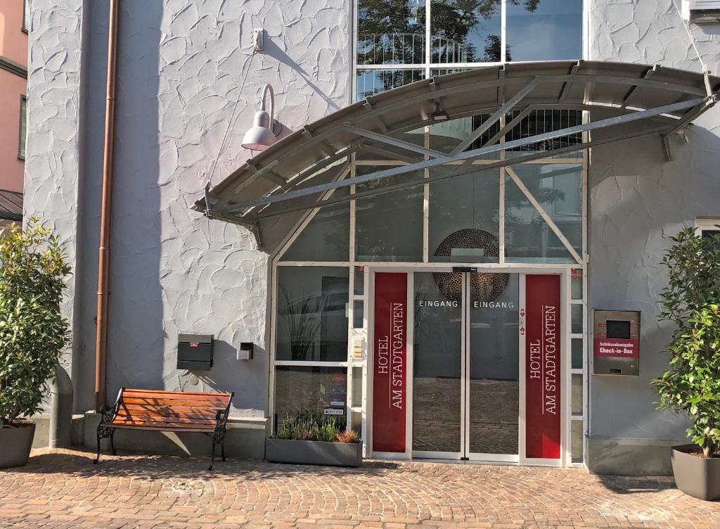 Exteriér nebo vchod ubytování Hotel am Stadtgarten