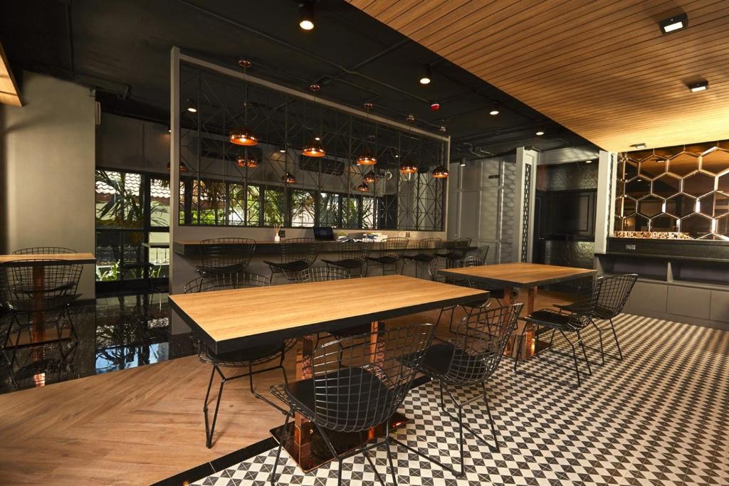 Restaurace v ubytování Chezzotel Pattaya