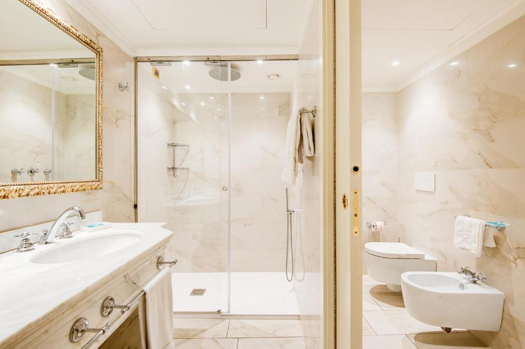 Hotel Al Duca Di Venezia - Resim 19