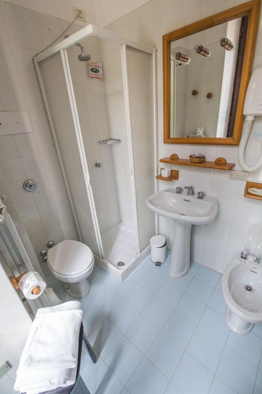 Koupelna v ubytování Hotel Bigio
