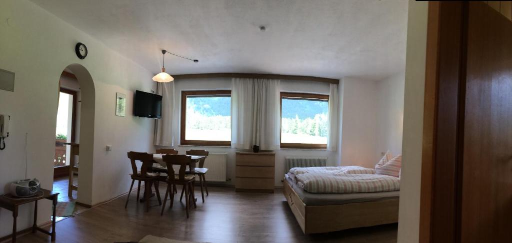 Posteľ alebo postele v izbe v ubytovaní Landhaus Ahrn