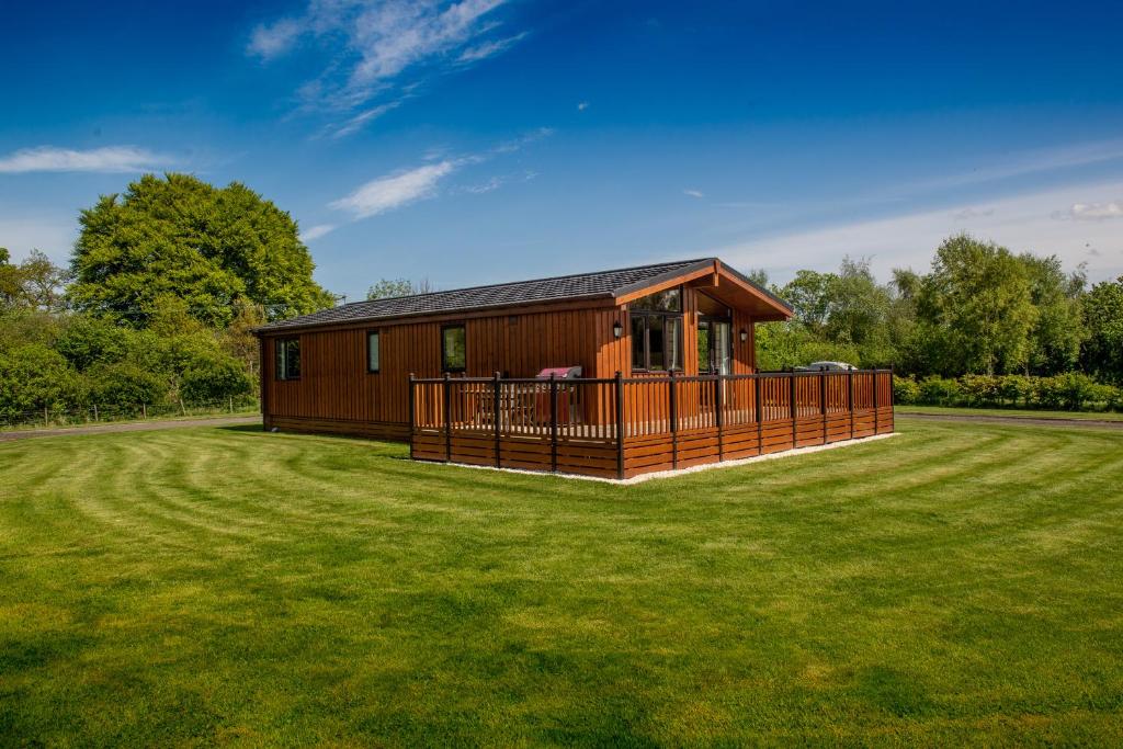 Zahrada ubytování Linwater Caravan Park - Luxury Lodges and Static Caravans near Edinburgh