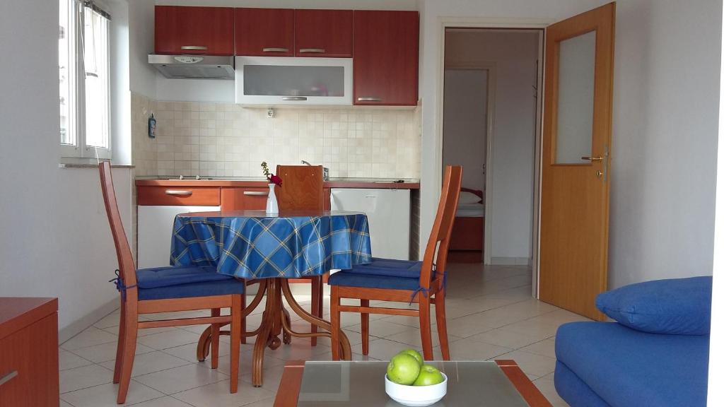 Apartments & Room Marina View - 13