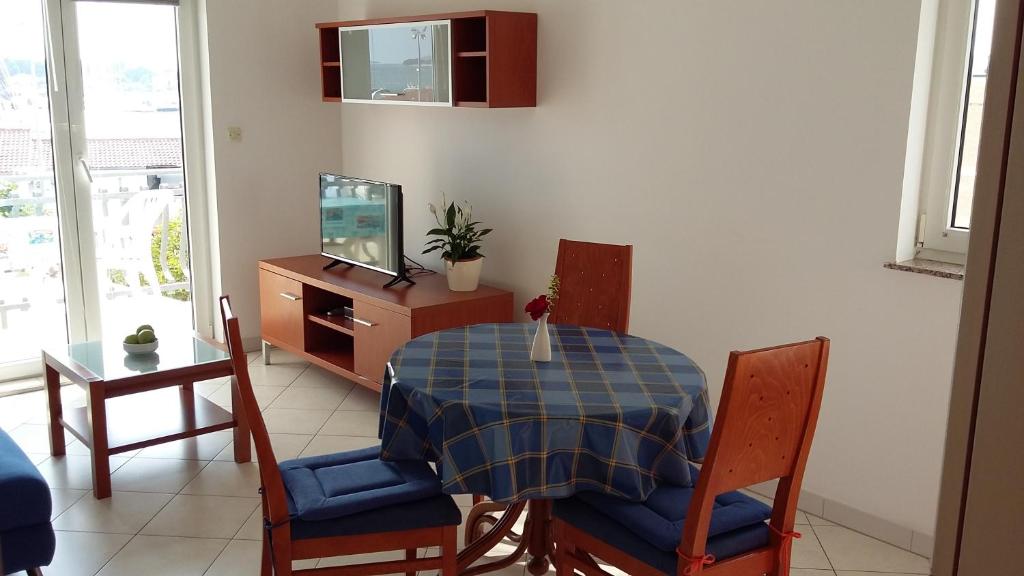 Apartments & Room Marina View - 11