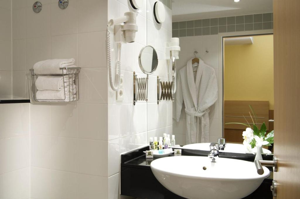 Koupelna v ubytování Mercure Hotel Schweinfurt Maininsel