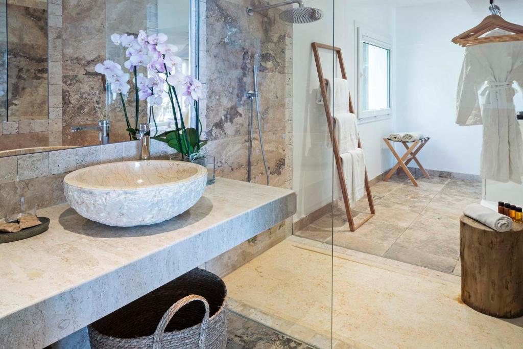 Koupelna v ubytování Arbatax Park Resort - Suites Del Mare