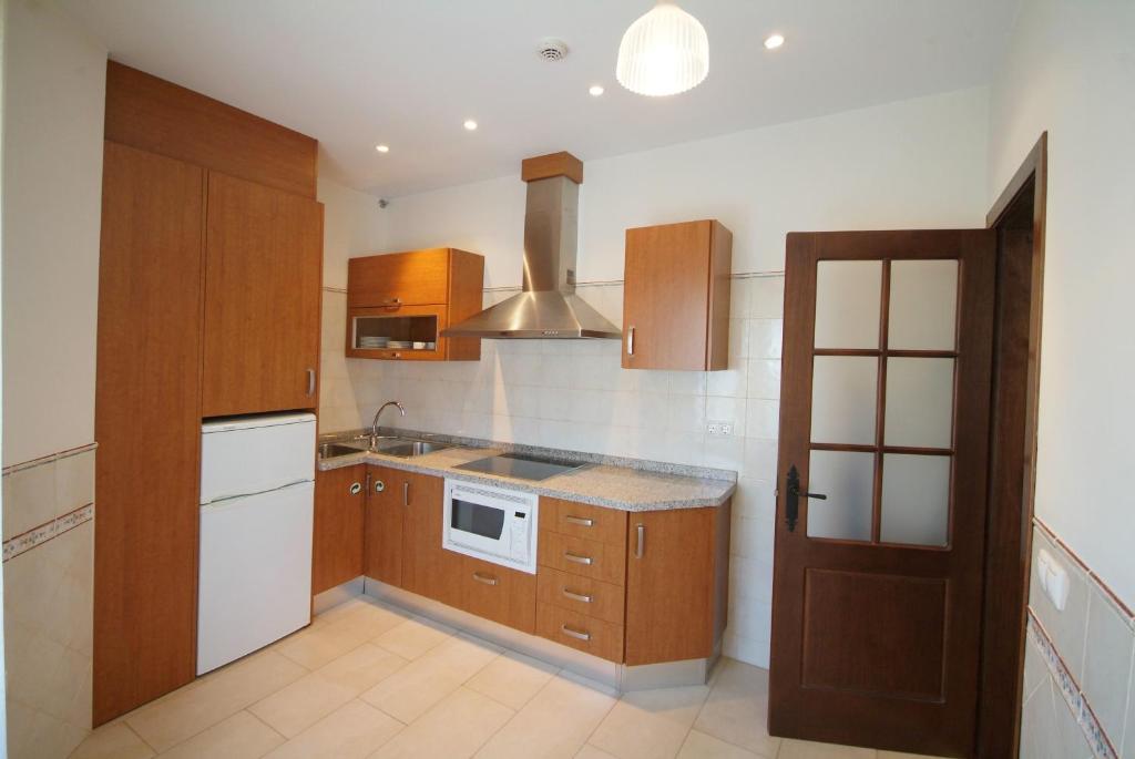 Apartamentos Ardales - Three-Bedroom Apartment