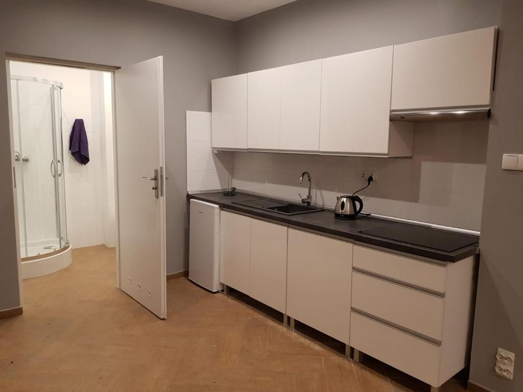 Apartamenty Bednarska 2a - Double Room With Private Bathroom