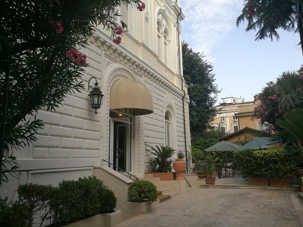 Afbeelding uit fotogalerij van Hotel Villa Delle Rose in Rome