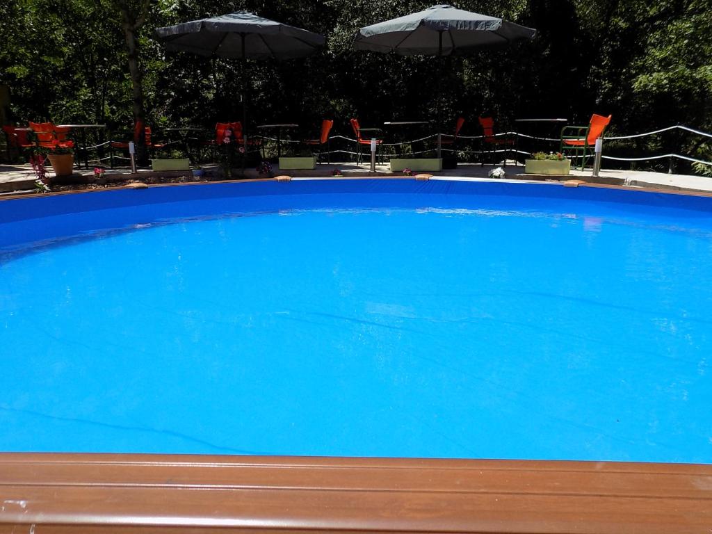 Bazén v ubytování Guesthouse Eleftherios nebo v jeho okolí