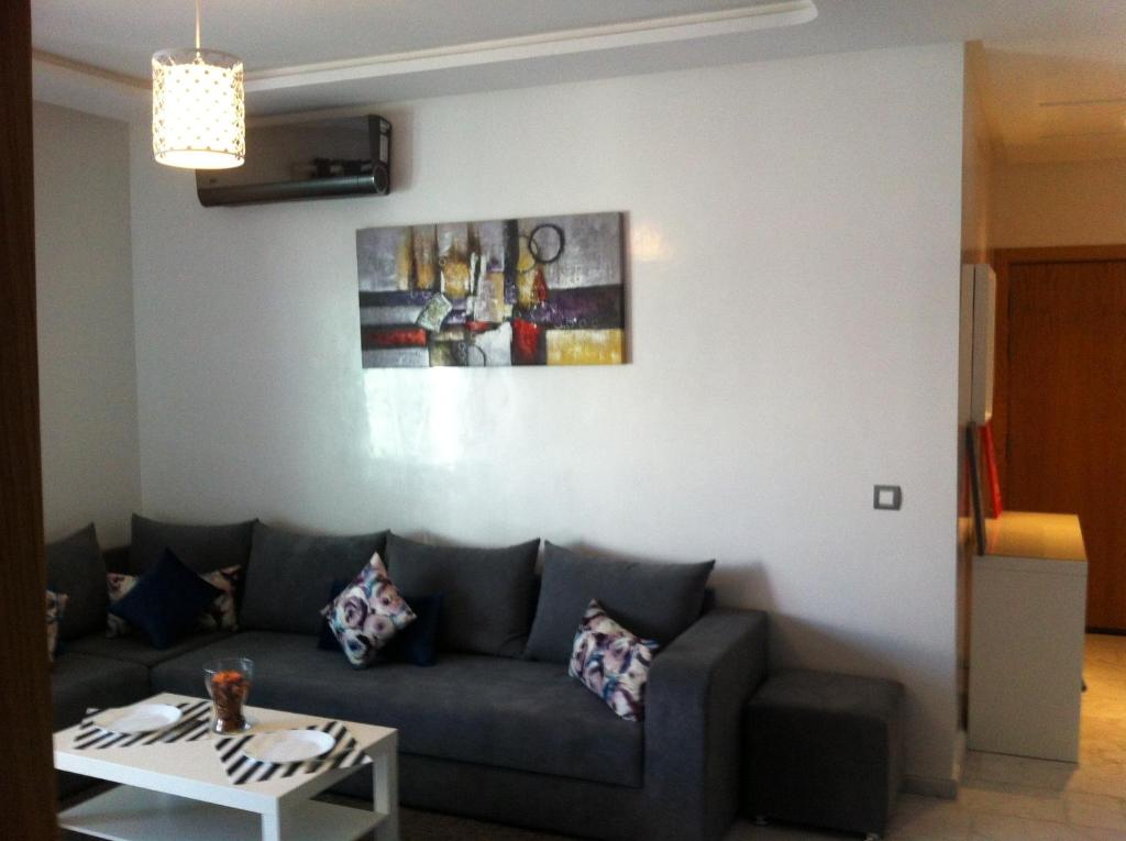 Appartement Cosy - Corniche plage Mohammedia - Apartamento Con Vista A La Piscina
