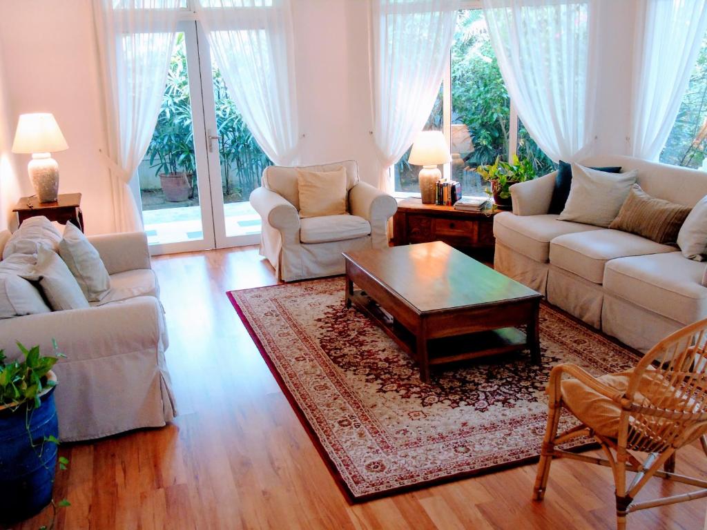 Posezení v ubytování Rumah Putih near KLIA