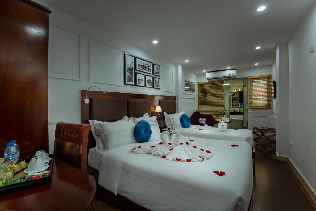 Antique Angel Hotel - 8