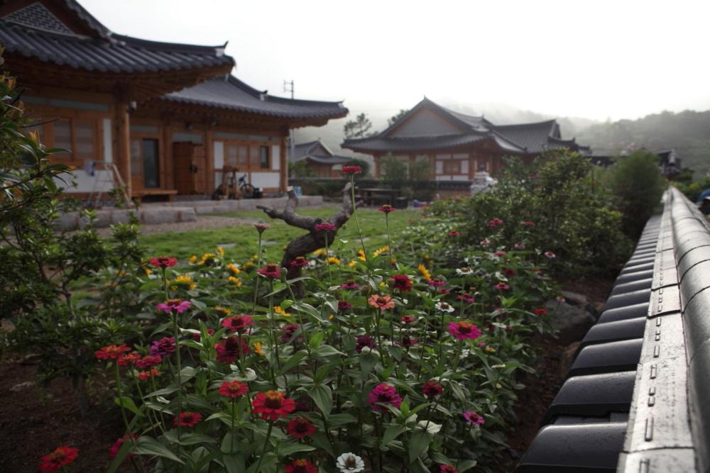 Zahrada ubytování Mirinae Hanok Tradiational House