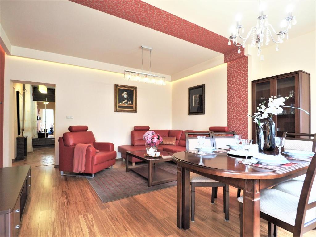 Posedenie v ubytovaní VIP Apartamenty Tetmajera Centrum 2