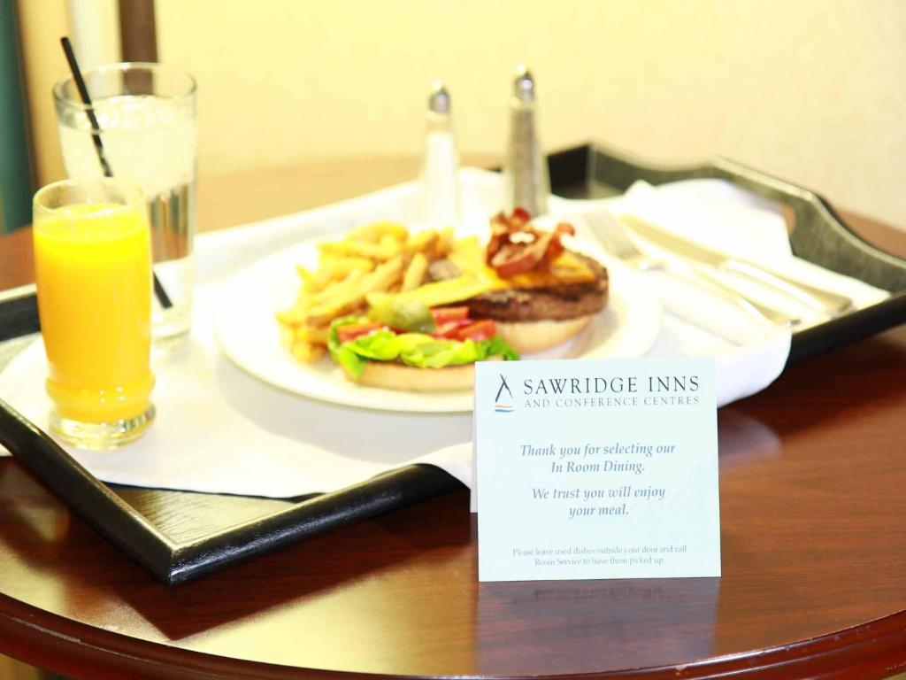 Sawridge Inn and Conference Centre Edmonton South - Resim 36