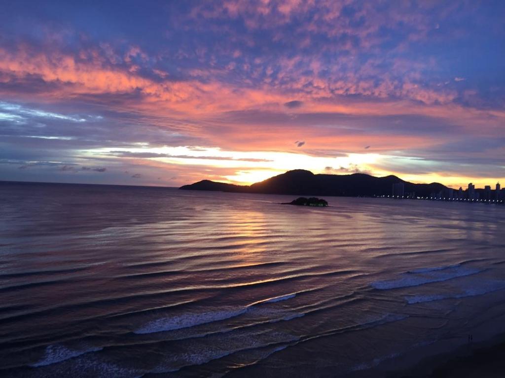  Apartamento frente mar