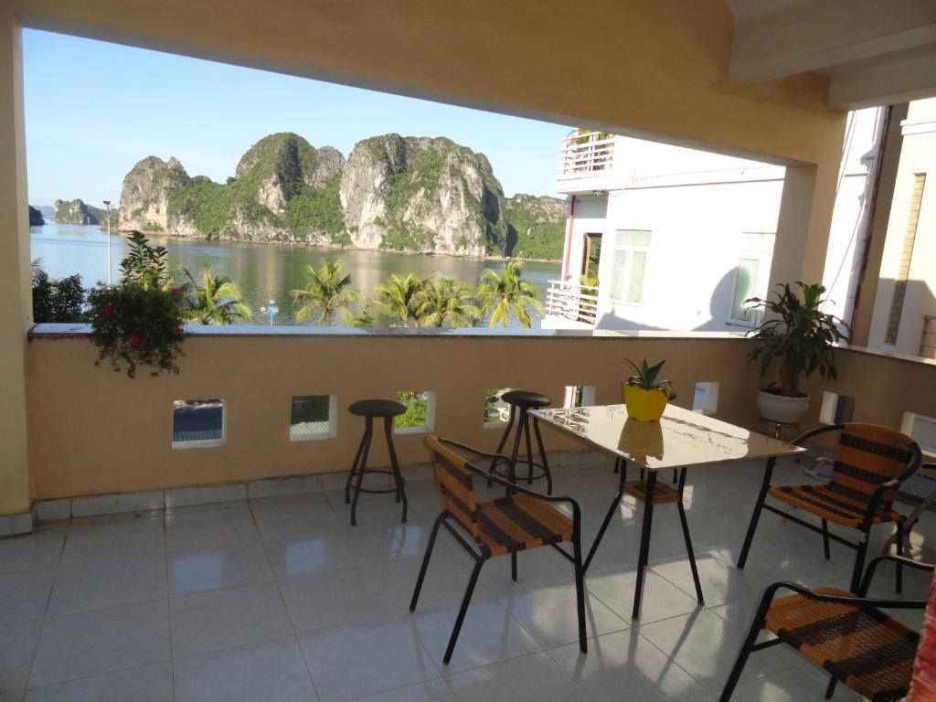 Hạ Long Lily Homestay - 18