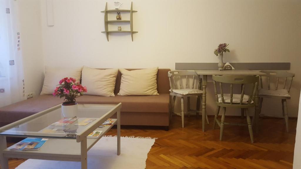 Hortenzia Apartment - Housity