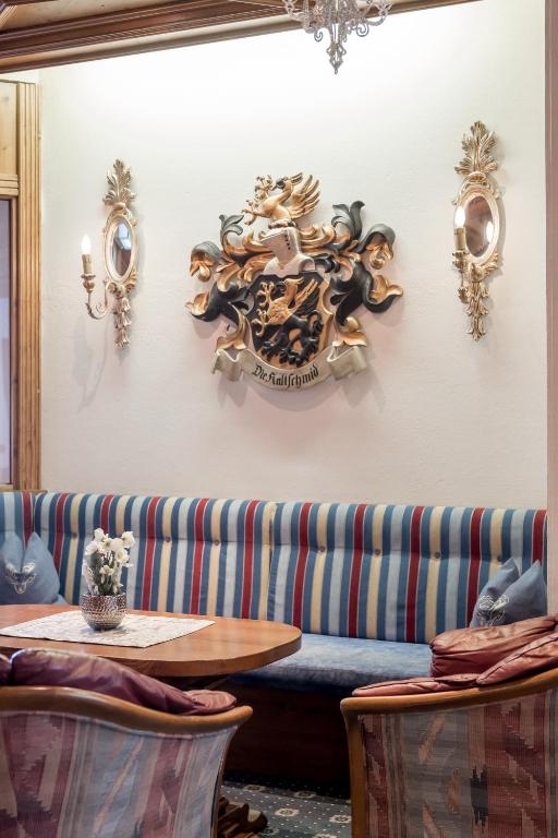Posezení v ubytování Das Kaltschmid - Familotel Tirol