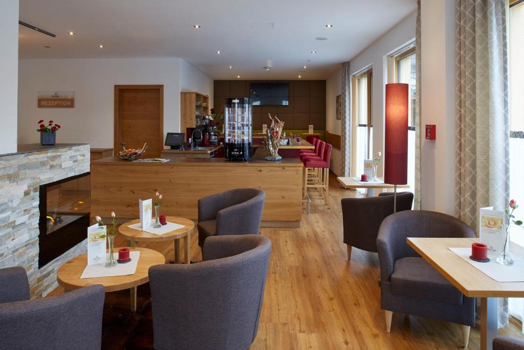 Posezení v ubytování Hotel Goldene Rose