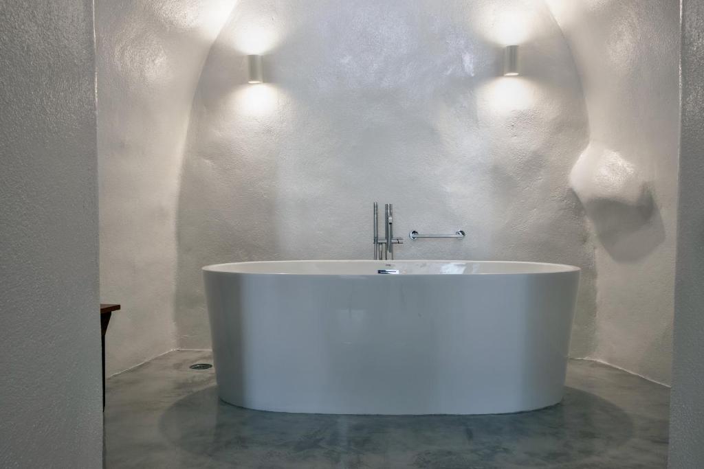 Koupelna v ubytování Abelis Canava Luxury Suites